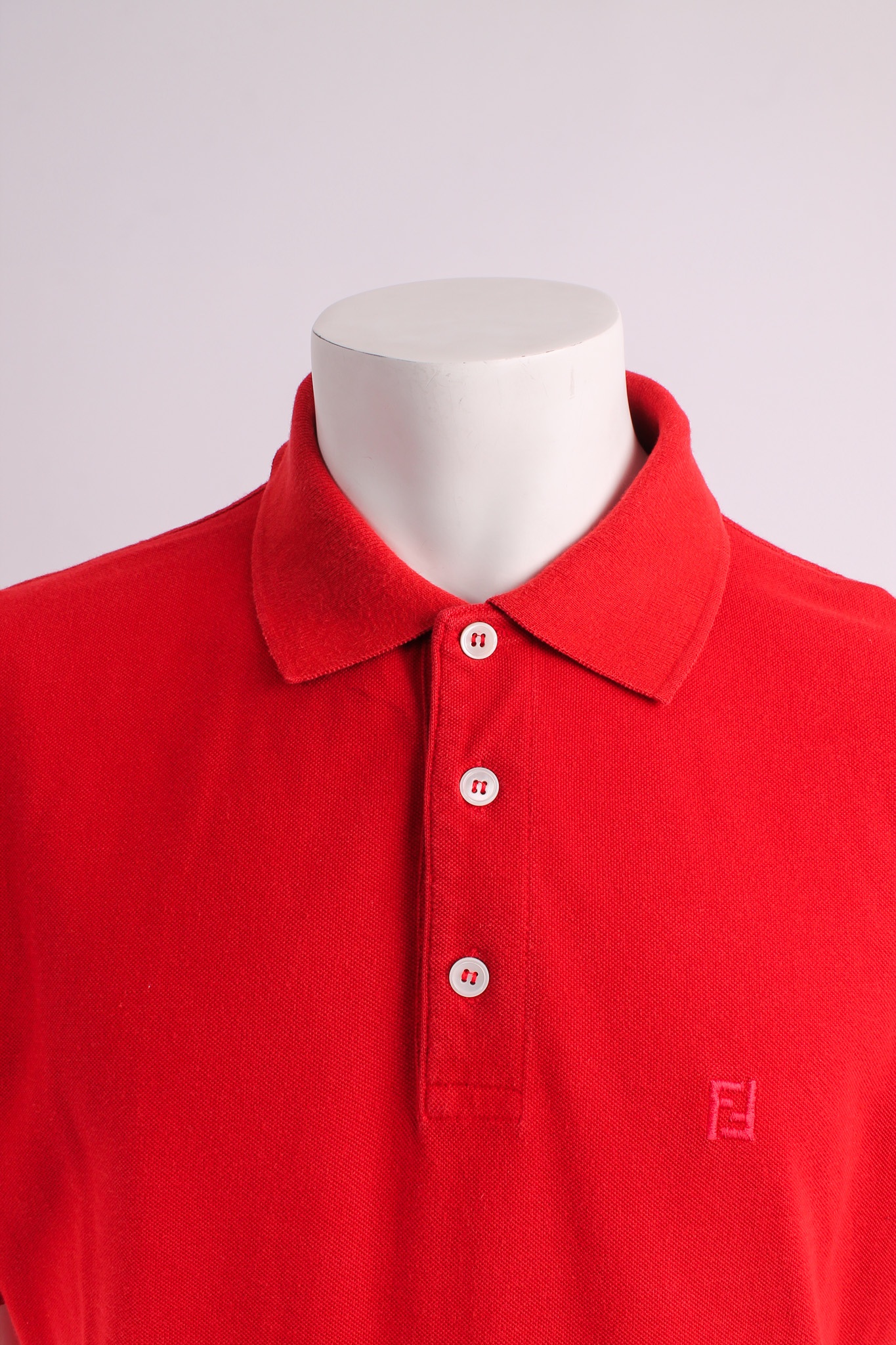 Alternative view of FENDI Polo Red logo
